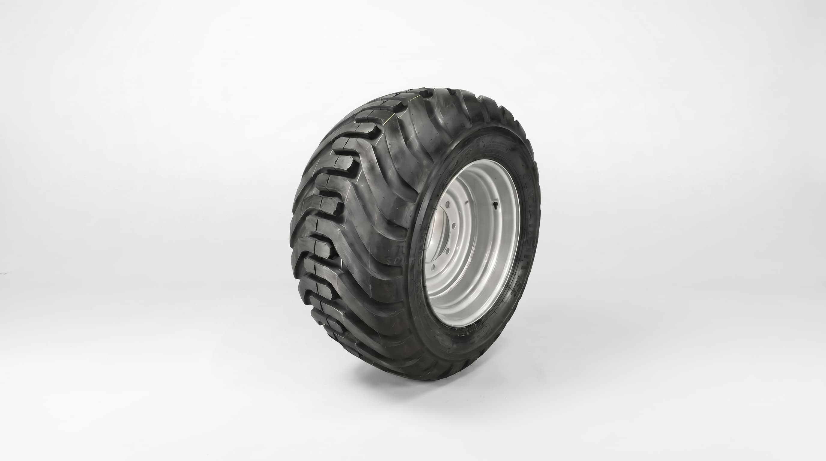 Wheels & Tyres